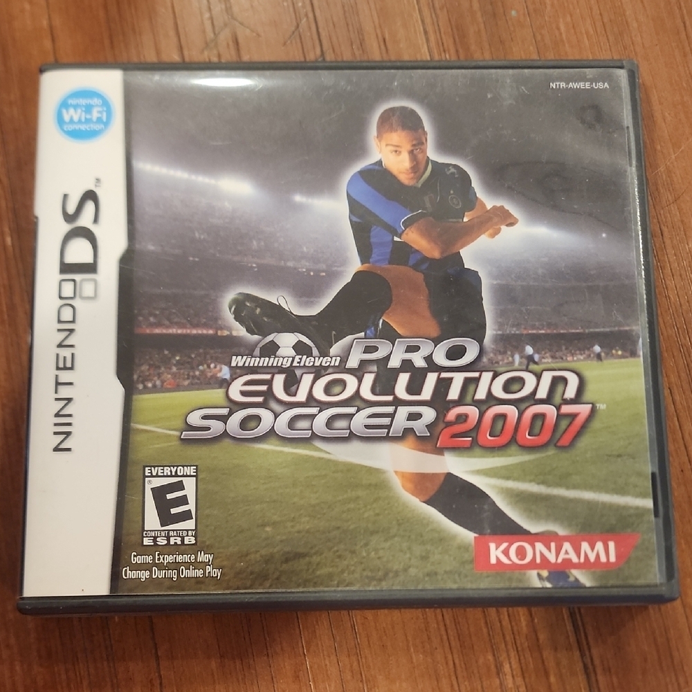Pro Evolution Soccer 2007 for Nintendo DS - Black